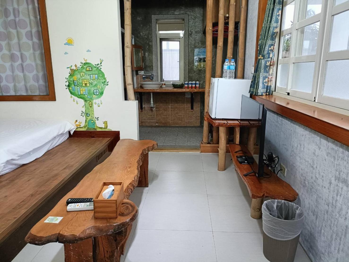 Xian Qing Yu Zhi Homestay Trì Thượng Ngoại thất bức ảnh
