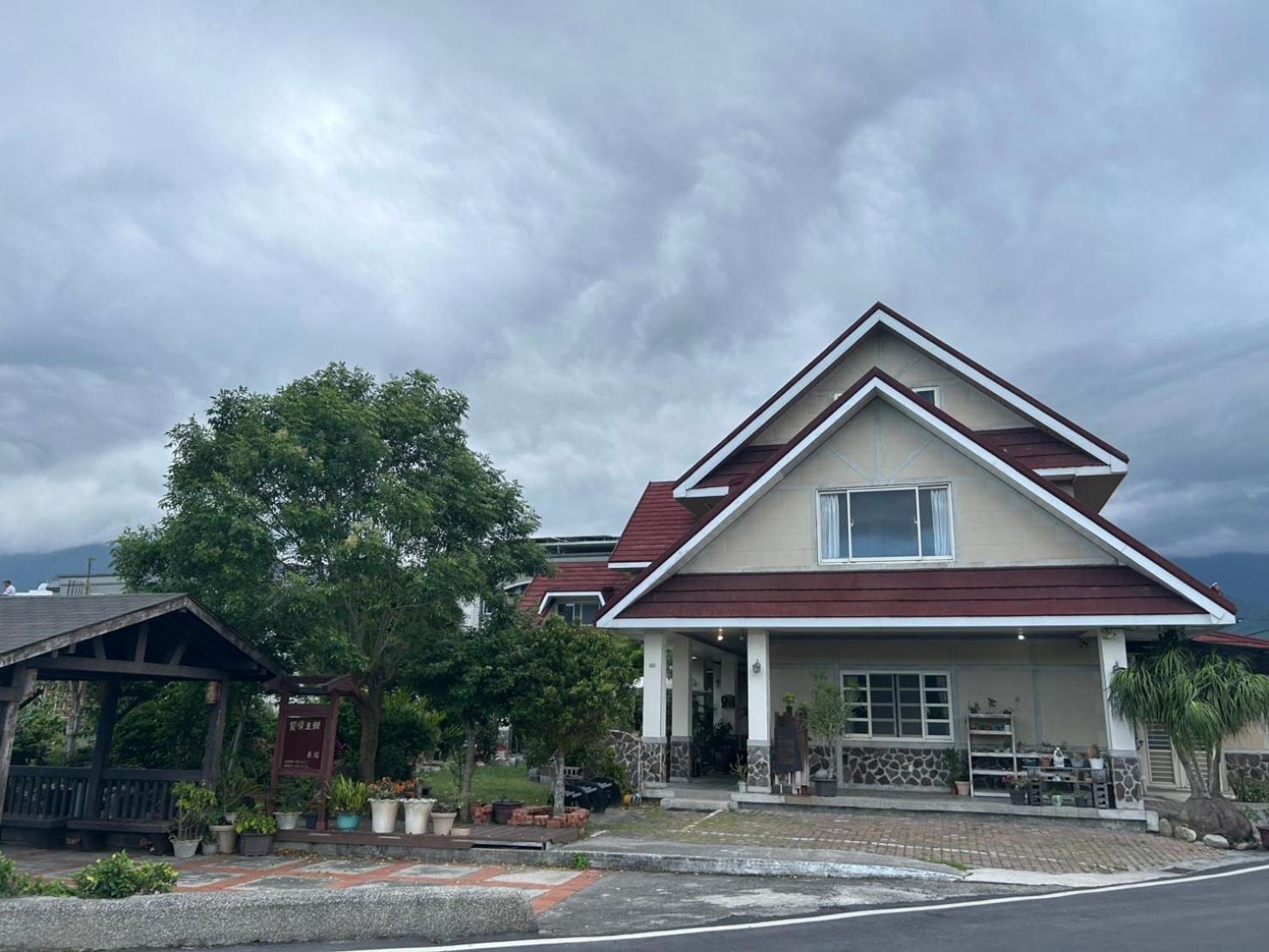 Xian Qing Yu Zhi Homestay Trì Thượng Ngoại thất bức ảnh