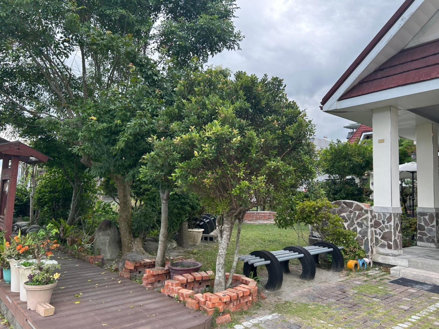 Xian Qing Yu Zhi Homestay Trì Thượng Ngoại thất bức ảnh