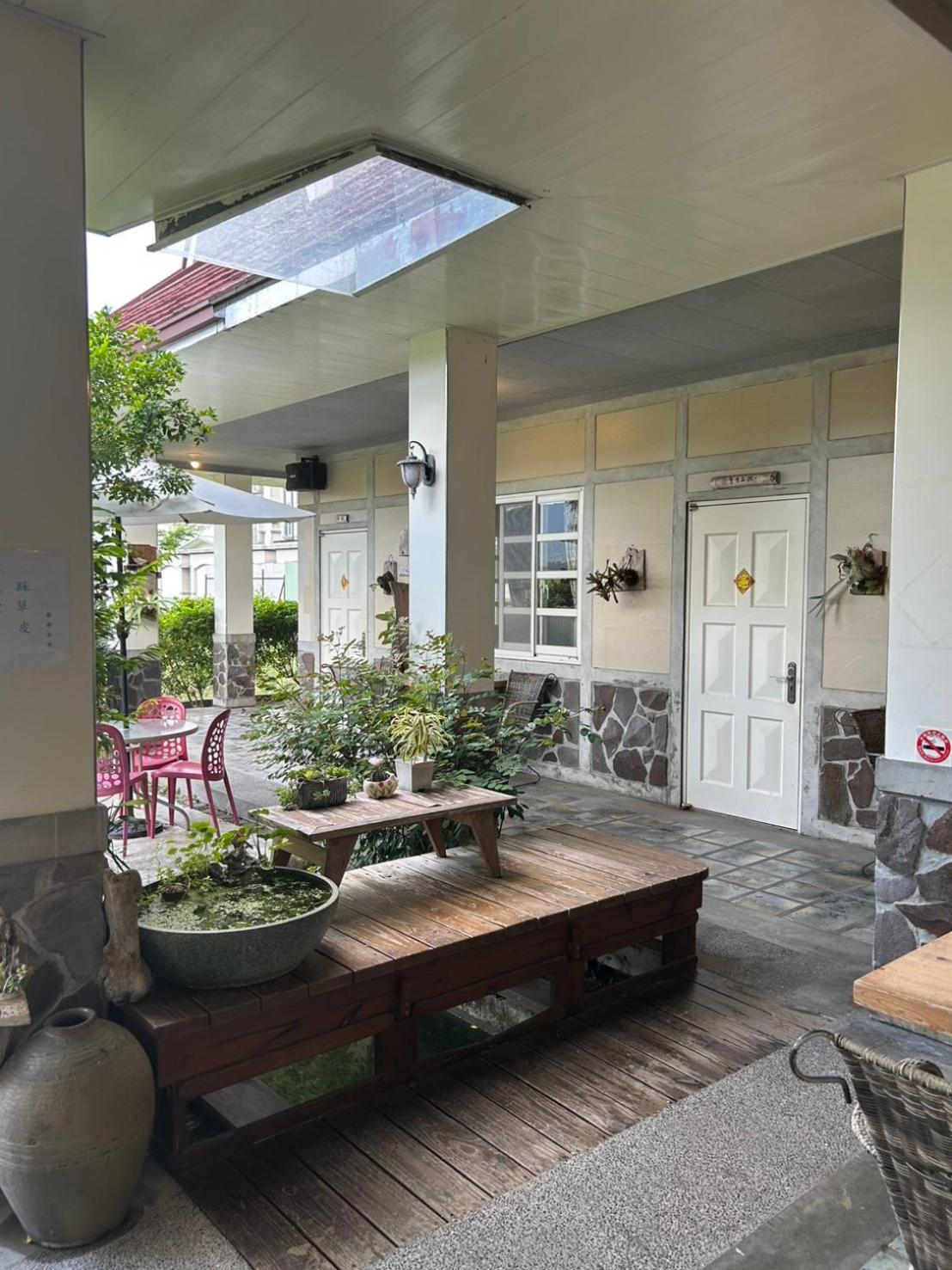 Xian Qing Yu Zhi Homestay Trì Thượng Ngoại thất bức ảnh
