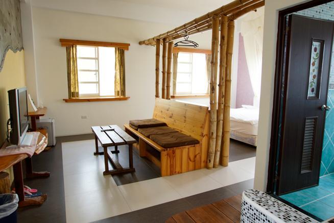 Xian Qing Yu Zhi Homestay Trì Thượng Ngoại thất bức ảnh